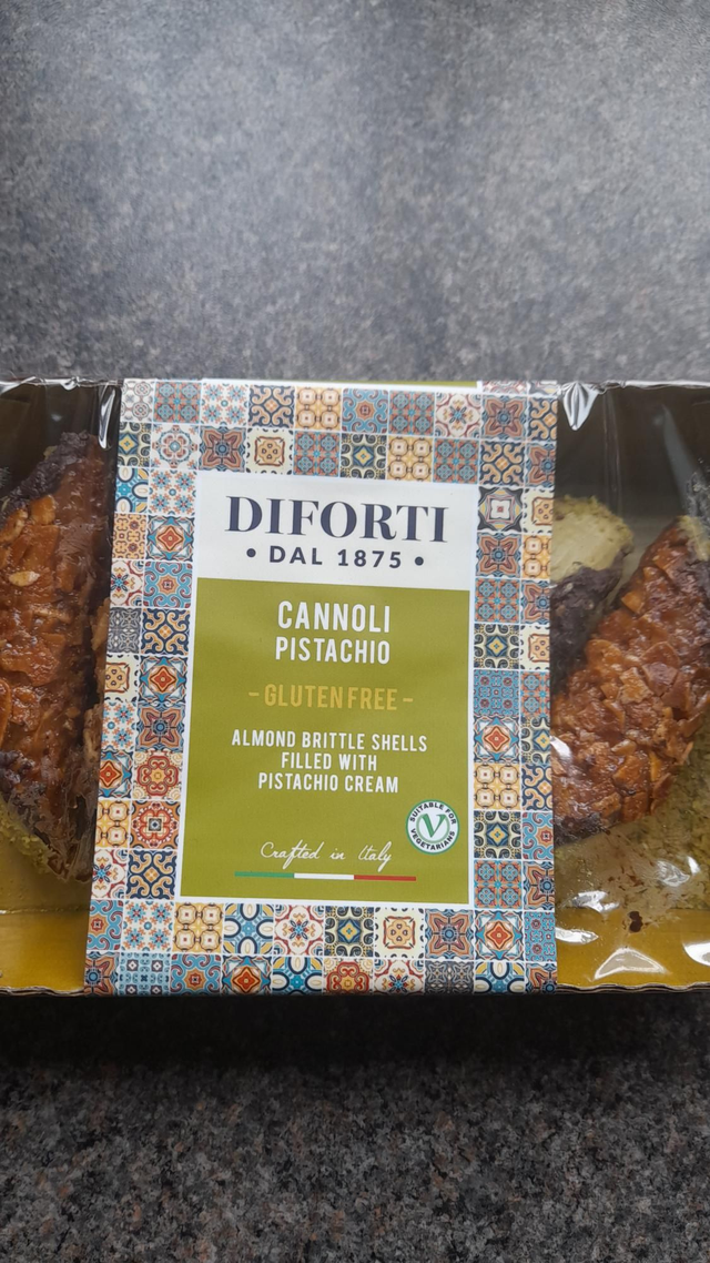 Cannoli - Pistachio