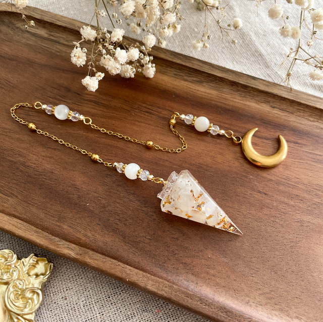 Pendule divinatoire en pierre de lune, modèle lune