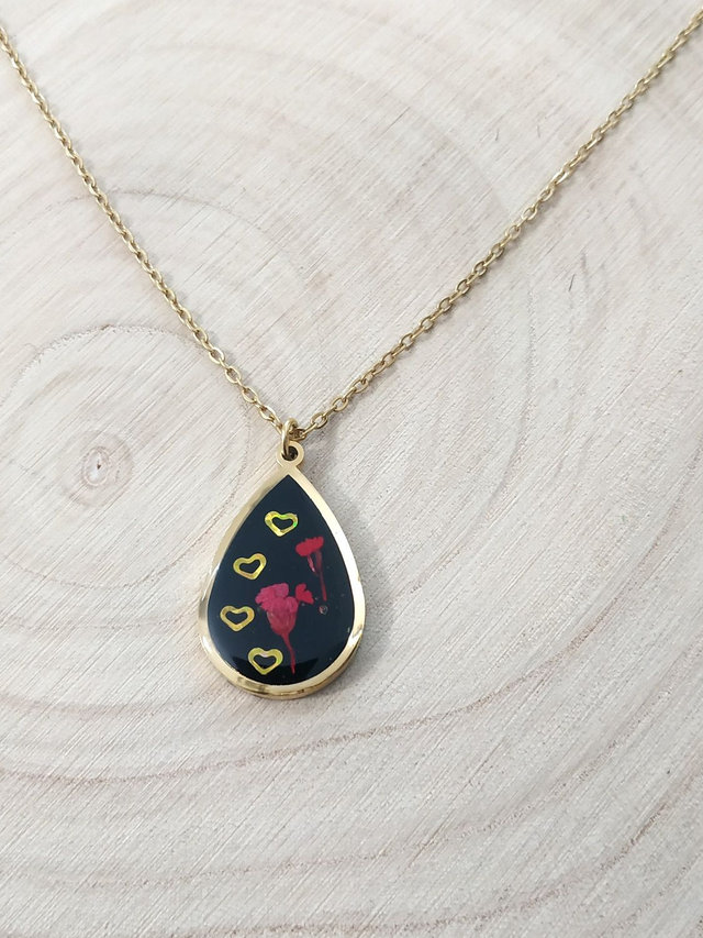 Collier doré fleuri d'Aubépine Epineuse