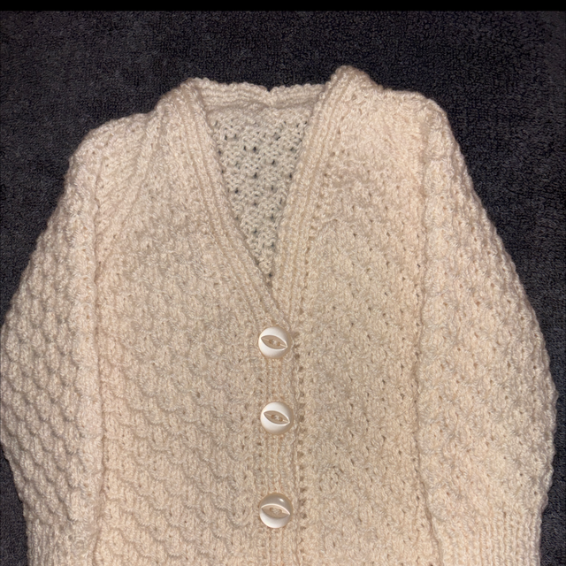 Cream cardigan 3-6months 