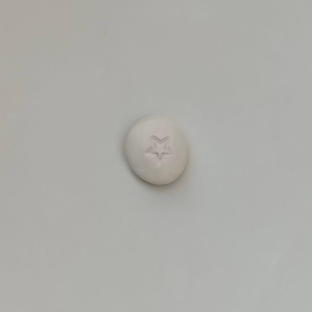 Galet d'Apaisement en Céramique - Rose Nuancé