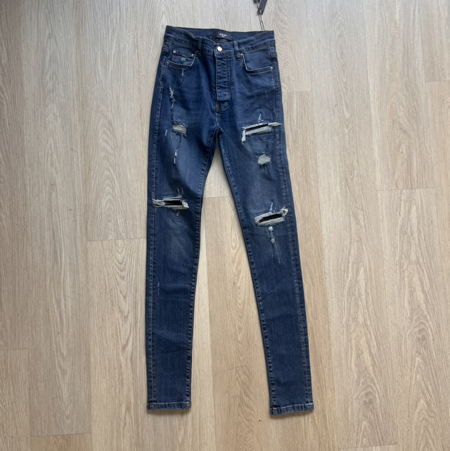 Amiri Jeans size 32 NEW
