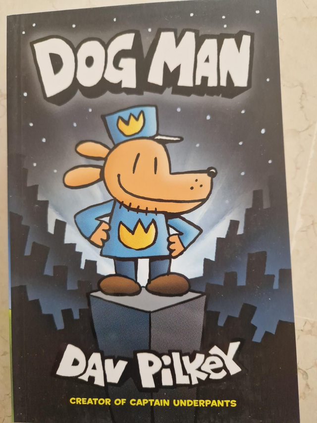 (AGE 6+) Dog Man 1: Dog Man Dav Pilkey