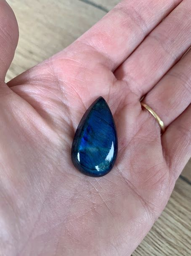 Cabochon Labradorite