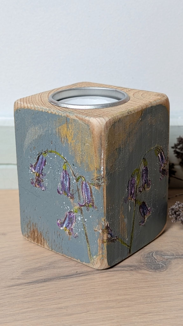 Bluebells - Tealight Holder Reclaimed Wood