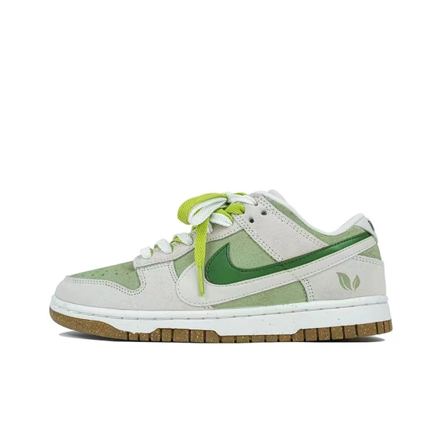 Nike Dunk (Vendu sans la boîte )