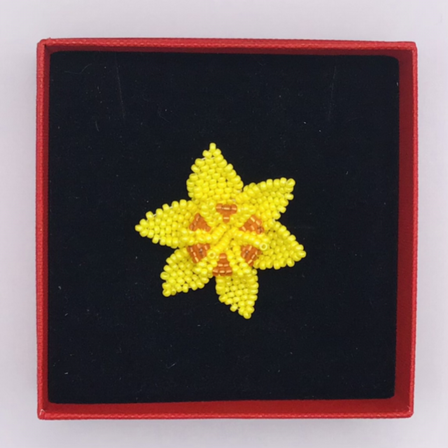 Daffodil Brooch