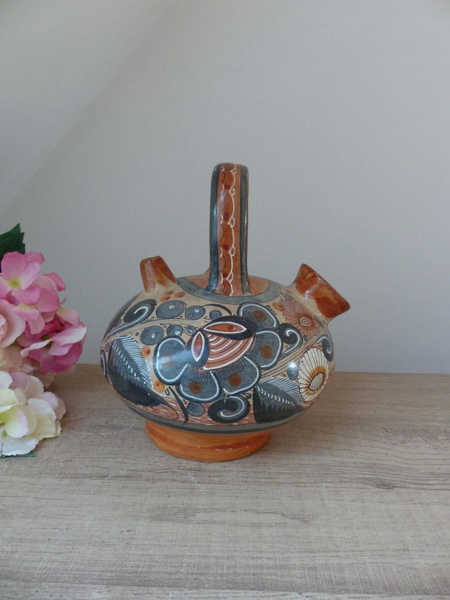 Rare Chevrette Tonala en Poterie – Pichet Décoratif Fabriqué et Peint à la Main au Mexique – Art Populaire Vintage – Vase ou Cruche à Eau