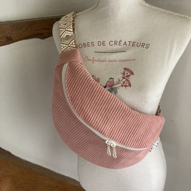 Sac banane rose poudrée 