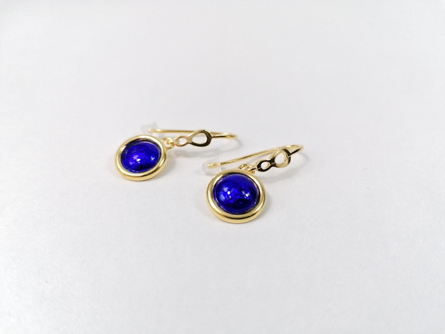 Boucles d'oreilles Plaquées Or en émail bleu nuit