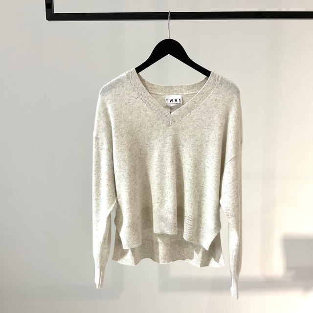 Pull V Sweater Beige 