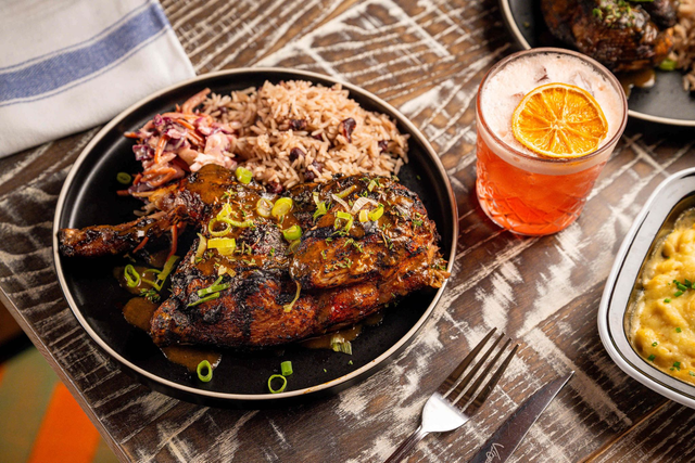 Full Meal (1 protein + rice, salad and plantain)