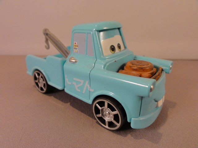 Disney Pixar Cars TOON - Drift Party Mater - Takel