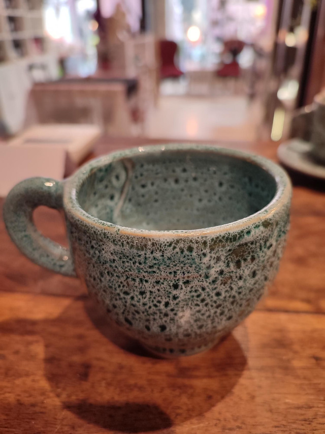 Tasse en terre turquoise