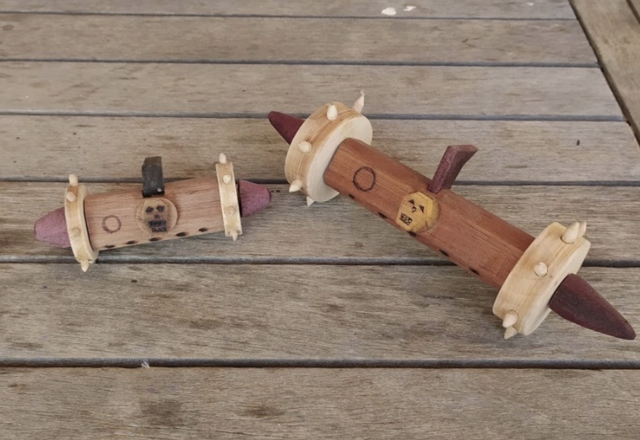 Robot de madera - Modelo Dam inspirado en Mazinger z