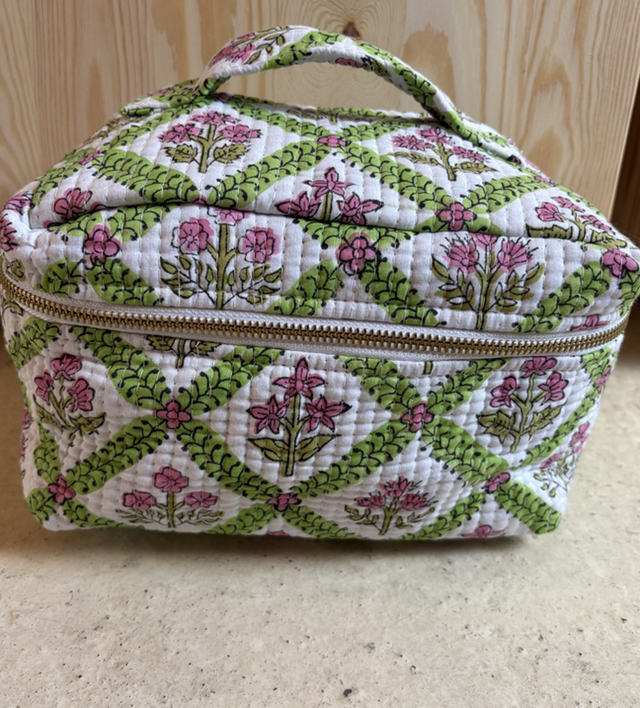 Green &amp; Pink Floral Vanity Bag