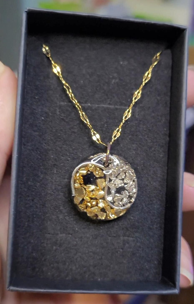 Collier Ying/Yang doré