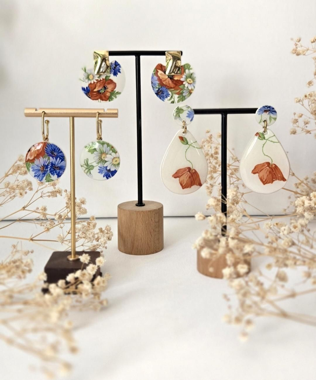 Paire de boucles d'oreilles - faience de Salins les Bains - acier inoxydable doré