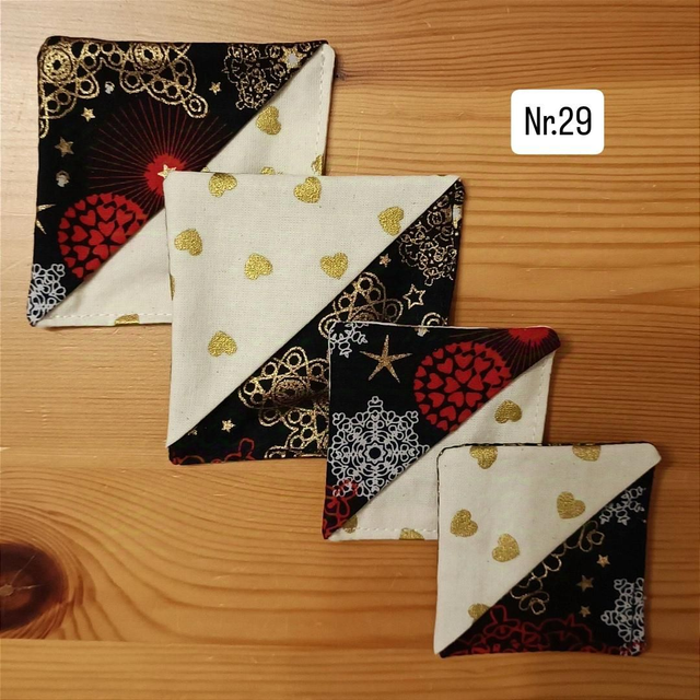 4er Set Lesezeichenecken (2 Stück 5×5cm, 2 Stück 7×7cm), weihnachtlich