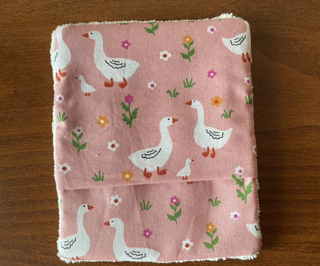 Débarbouillette oies rose