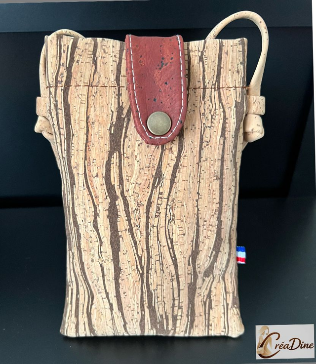 Pochette téléphone « arbre »