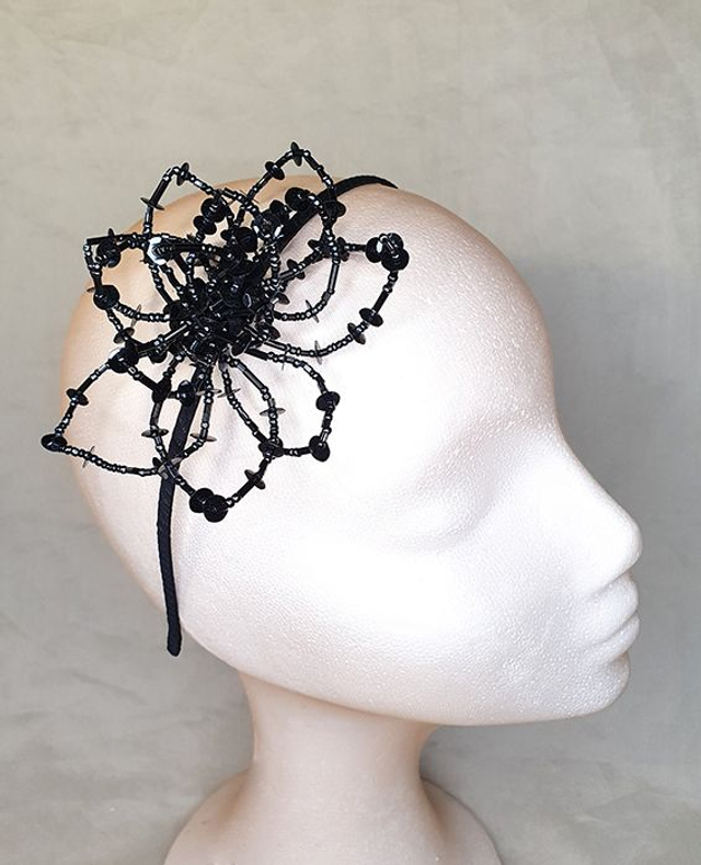 Fiore tocado diadema flor negra de cristales única