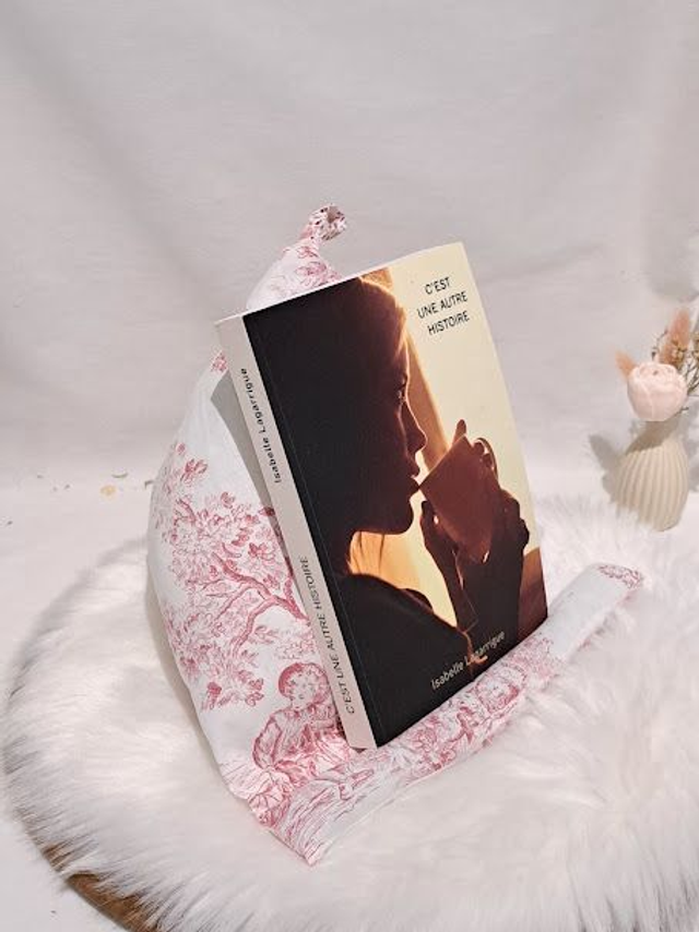 Coussin tablette ou liseuse, support téléphone en tissu, berlingot pour smartphone, coussin de lecture,  (1)