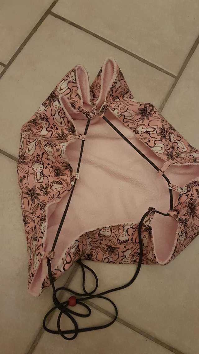 Tapis pieds au sec rose silhouette de femme