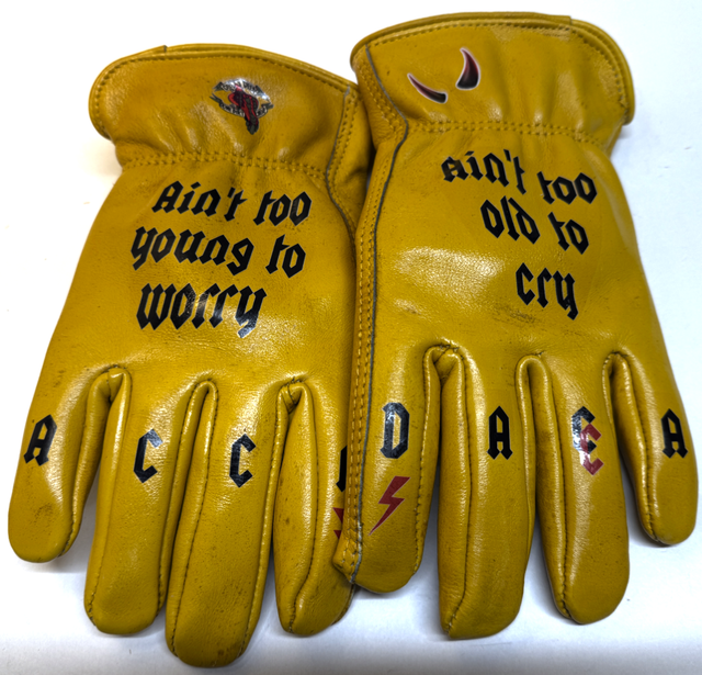 Dirty Deeds Gloves