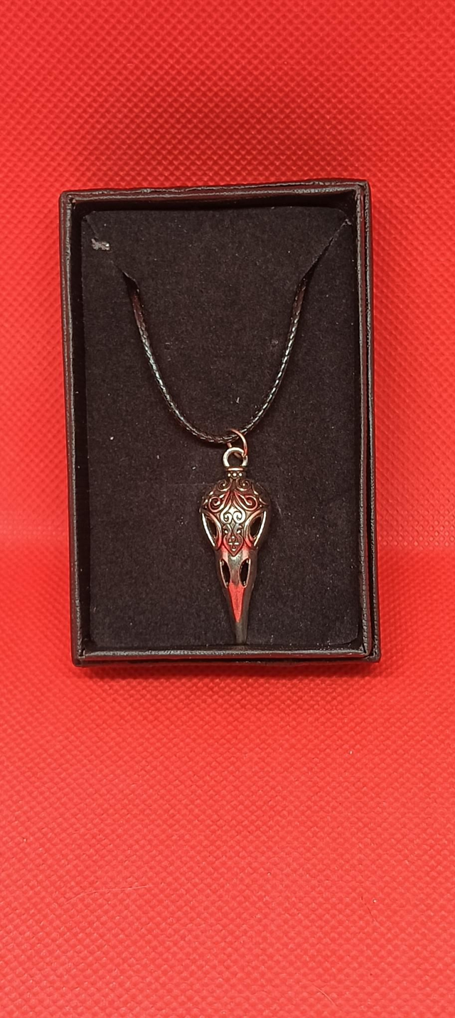 Tibetan Silver Raven Skull Pendant Necklace.