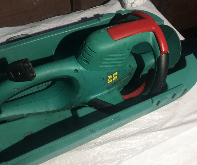 Sold - Bosch Electrical Hedge Cutter - M71 