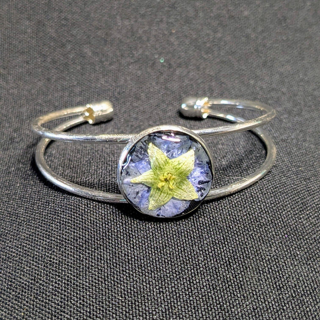 Bracelet jonc fleurs