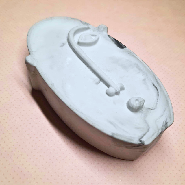 PROFIL - Pièce décorative - Eco-résine