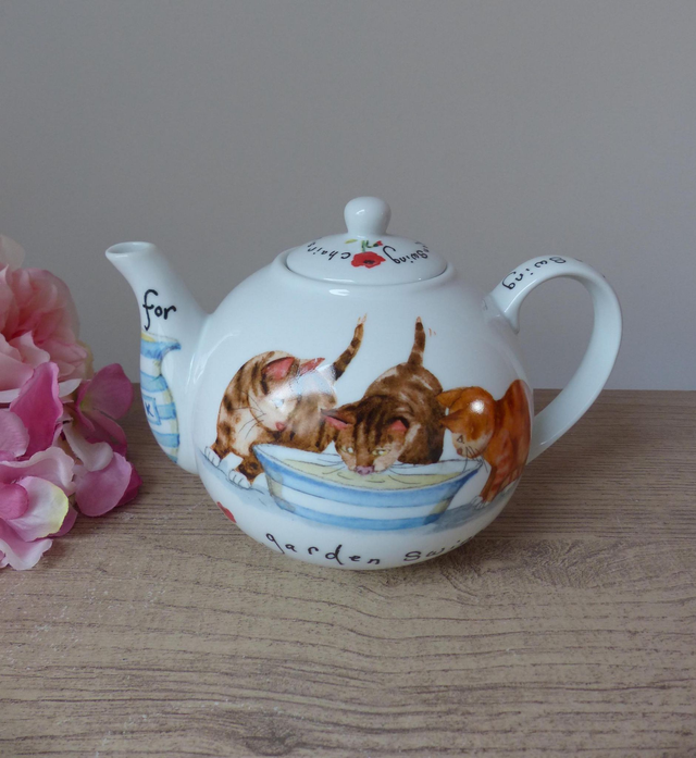 Théière anglaise Garden Swing en porcelaine Bone China – décor chatons et coquelicots – cadeau pour amoureux des chats