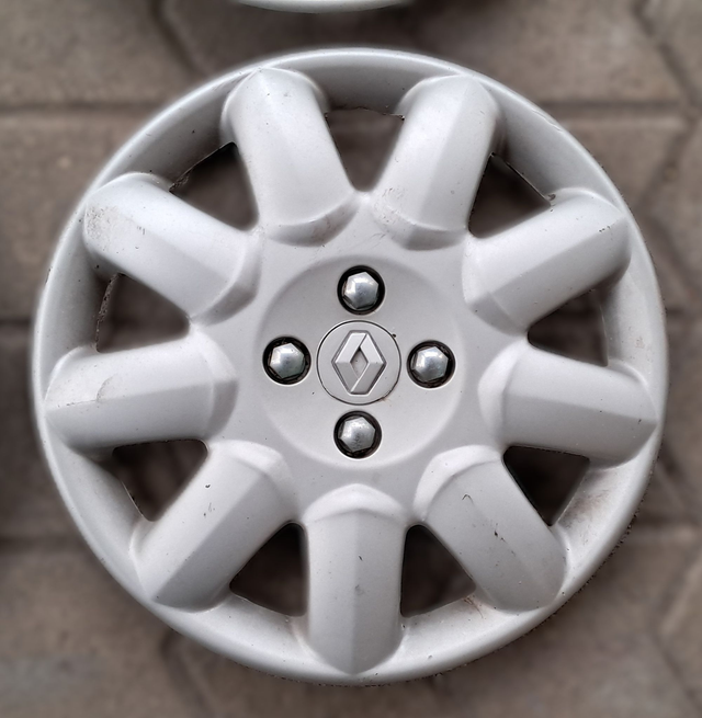 Enjoliveur Renault Kangoo 1 modèle Scala 14p  Occasion 