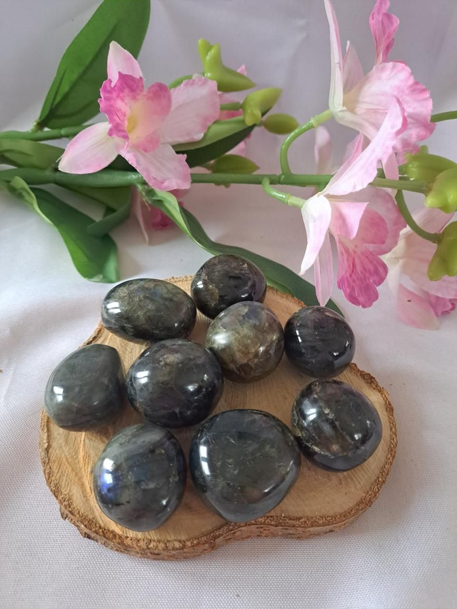 Pierre roulée labradorite 