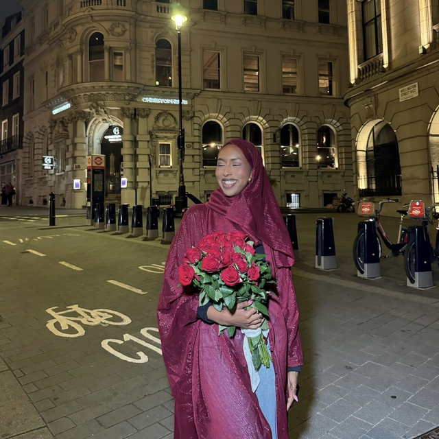 Burgundy Crinkle Abaya