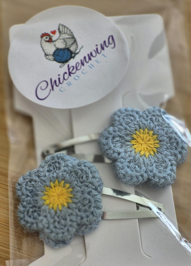 Handmade flower clips