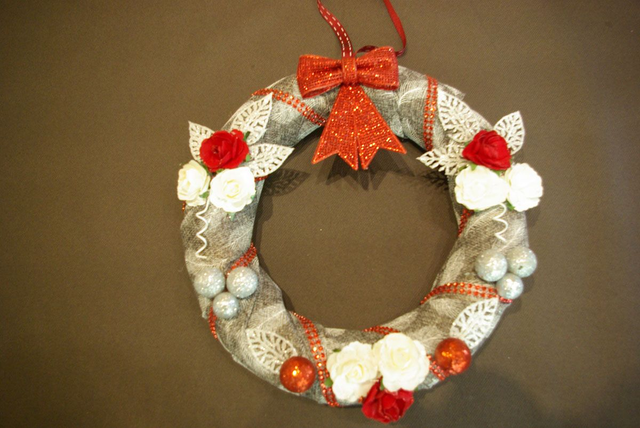 806-Couronne de Noël diamètre 30 cm