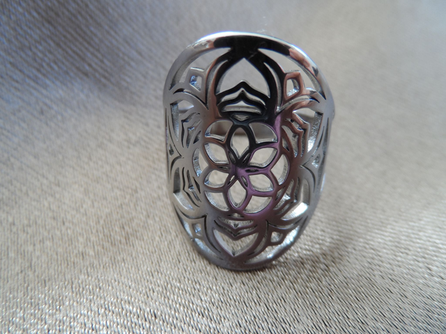Bague Lotus