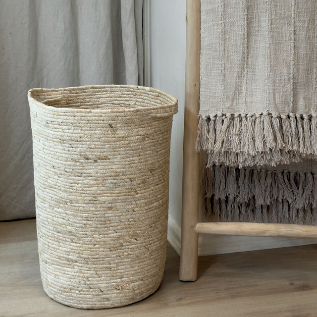 Small Water Hyacinth Basket | Ivory