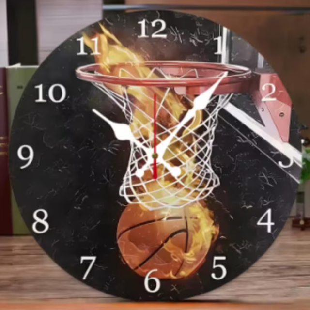 Ronde wandklok van hout Basketbal (25cm) Nieuw. 