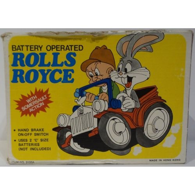 Bugs Bunny and Elmer fudd in Rolls Royce model 
