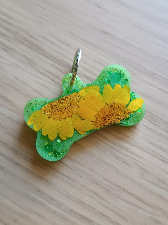 Chapa S - Nombre en Vinilo Negro