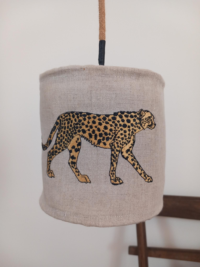 Abat-jour en lin brodé Guépard, suspension baladeuse diamètre 15 cm