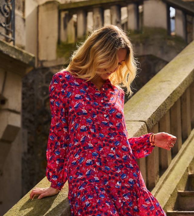 67-6. Robe chemise courte évasée 