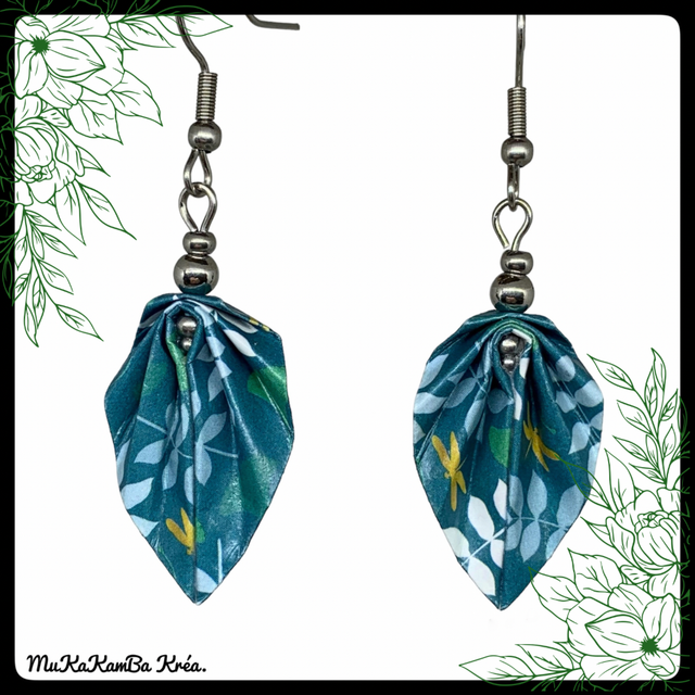 Boucles d’oreilles feuilles en origami 