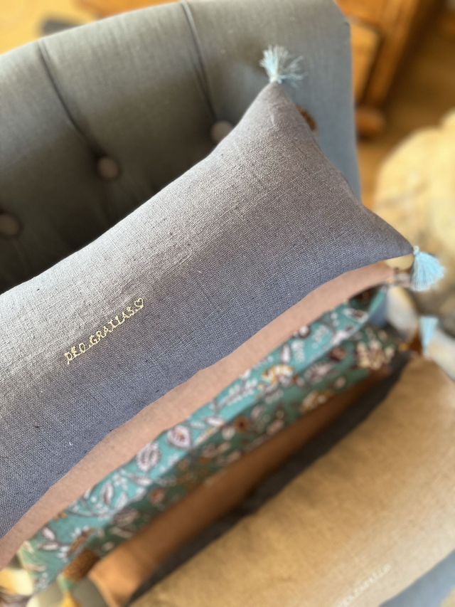 Coussin relaxant "Divine Morphée" aux fleurs de lavande (grand modèle 35cm/15cm)