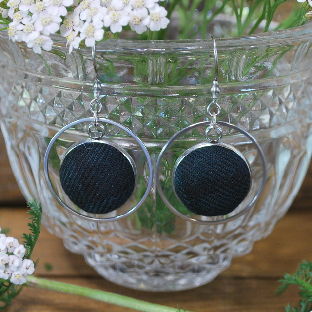 Boucles d&#039;oreilles pendantes Black Watch 