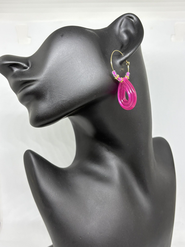 🩷Boucles d’oreilles créoles goutte fuchsia – Ref : 787
